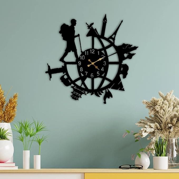 Backpacking Traveler Wall Clock – Man or Woman Design (60×60 cm, Black/Gold/Silver)